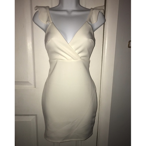 Solemio Dresses & Skirts - White Cocktail Dress